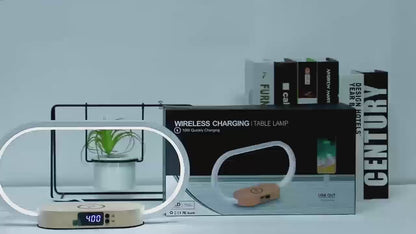 Lampe de chevet en bois avec contrôle tactile, dotée d'un chargeur sans fil de 15W et d'une horloge, capacité de charge Qi maximale de 15W, idéale pour la lecture au chevet, la maison et le bureau.